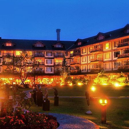 ホテル The Manor At Camp John Hay バギオ エクステリア 写真